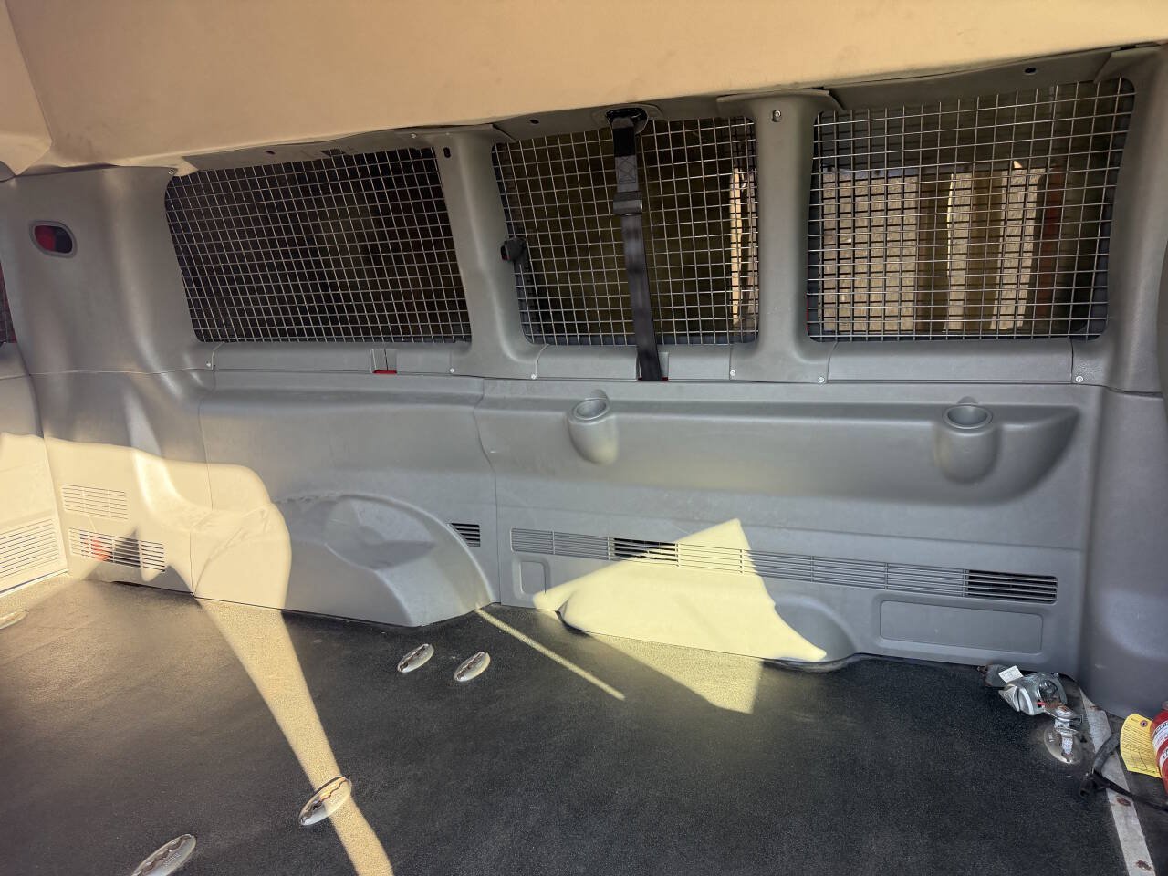 Used 2015 GMC Savana 2500 LS w/ Cold Climate Package RWD image 34