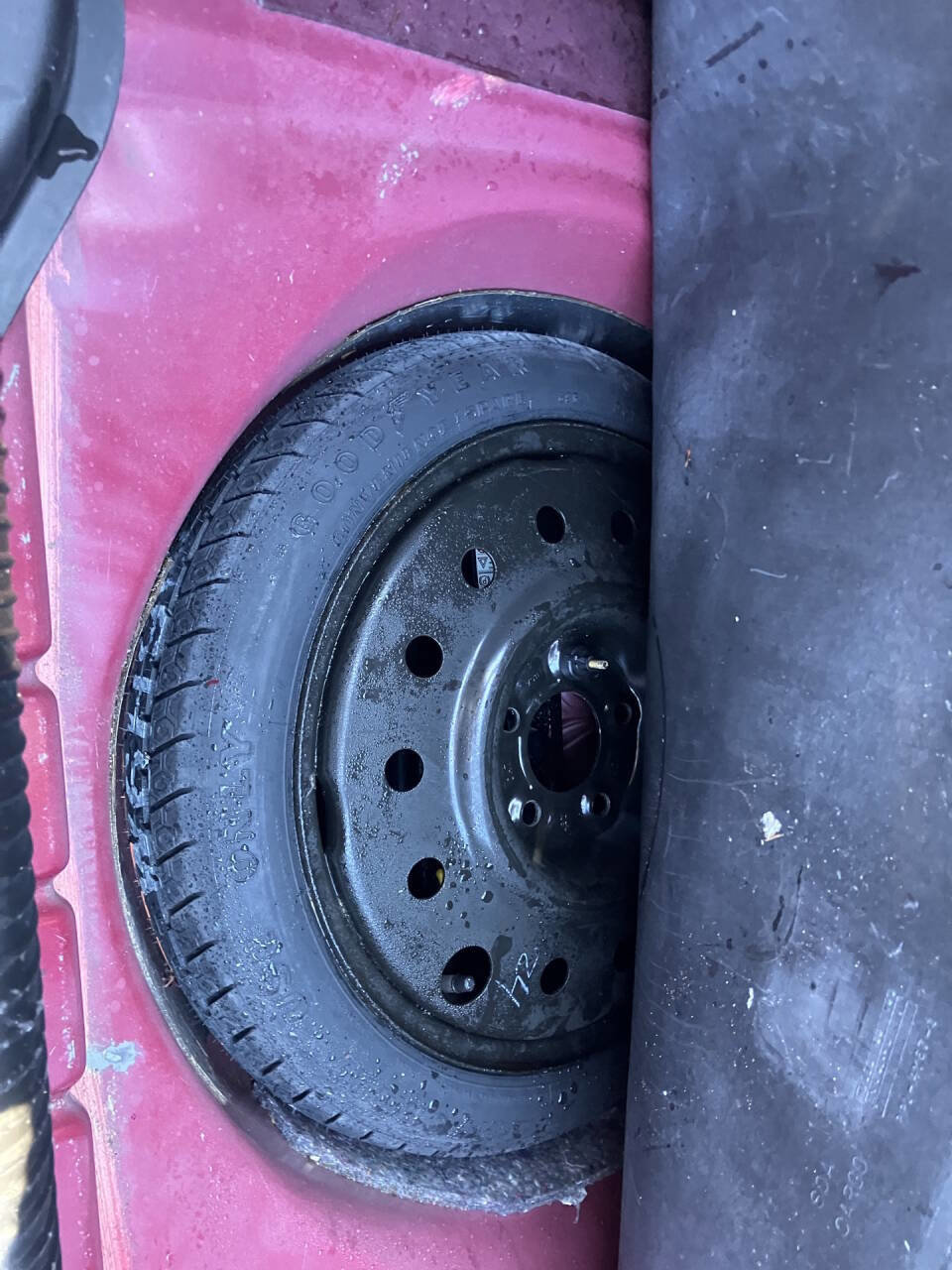 Used 2005 Buick LaCrosse CX w/ Silver Convenience Package image 30