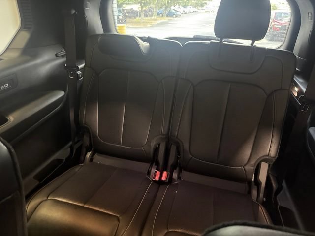 Used 2024 Jeep Grand Cherokee L Limited w/ Luxury Tech Group II RWD image 22