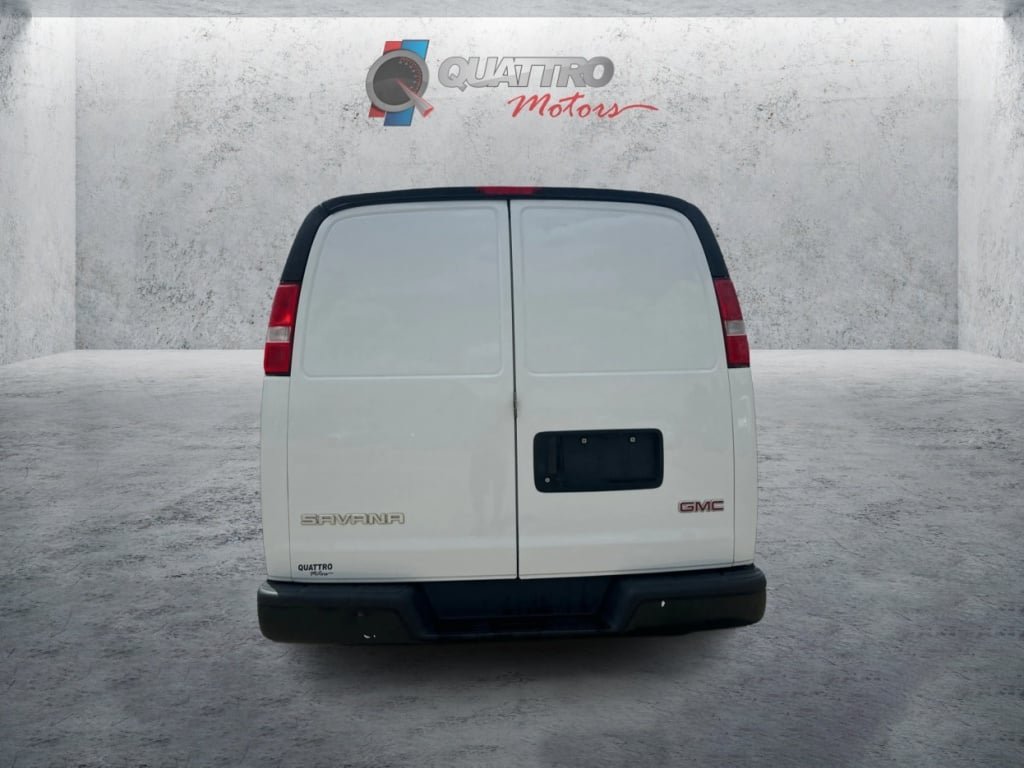 Used 2023 GMC Savana 2500 Extended w/ Driver Convenience Package RWD image 4