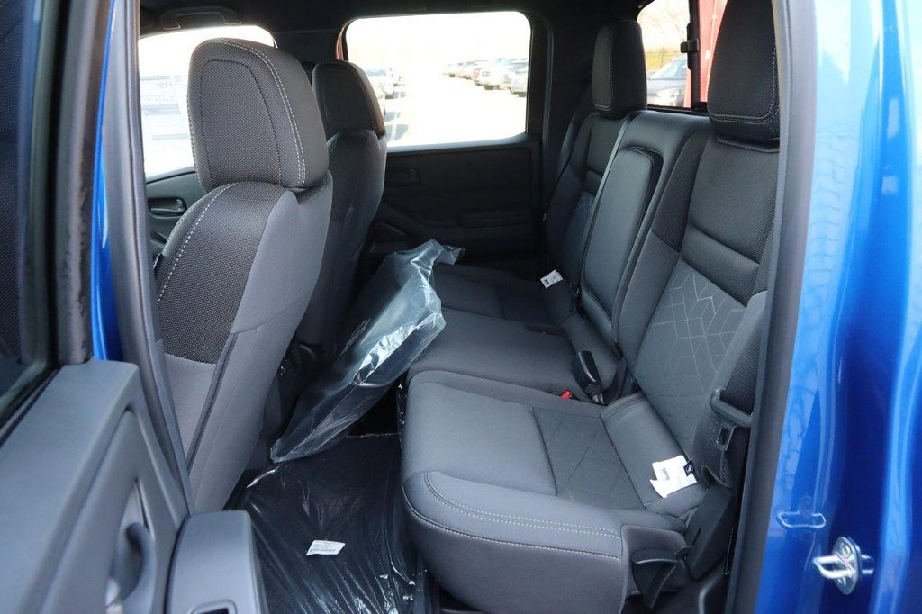 New 2026 Nissan Frontier SV w/ SV Convenience Package image 9