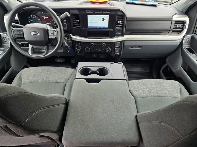 Certified 2023 Ford F350 XLT image 9
