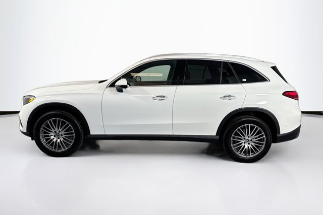 Used 2026 Mercedes-Benz GLC 300 4MATIC image 8