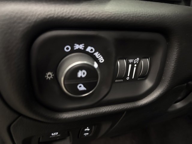 New 2025 RAM 1500 Laramie image 18