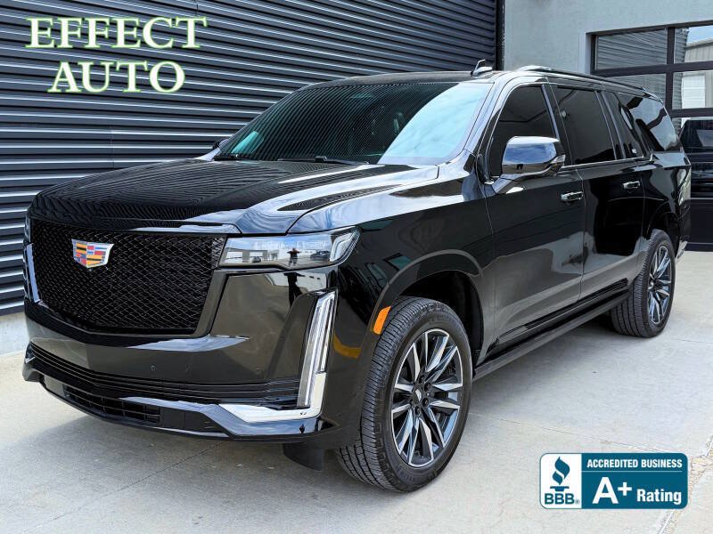 Used 2023 Cadillac Escalade ESV Sport Platinum w/ LPO, ONYX Package AWD/4WD video 1