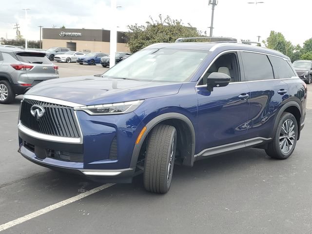 New 2027 INFINITI QX60 Luxe w/ Family Package AWD/4WD image 3