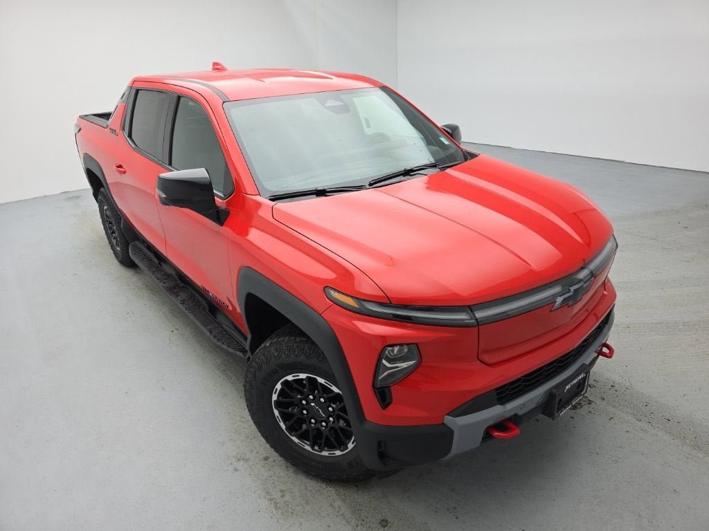 New 2026 Chevrolet Silverado EV Trail Boss w/ Plus Package AWD/4WD image 2