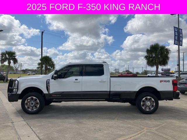 Used 2025 Ford F350 King Ranch w/ FX4 Off-Road Package image 4
