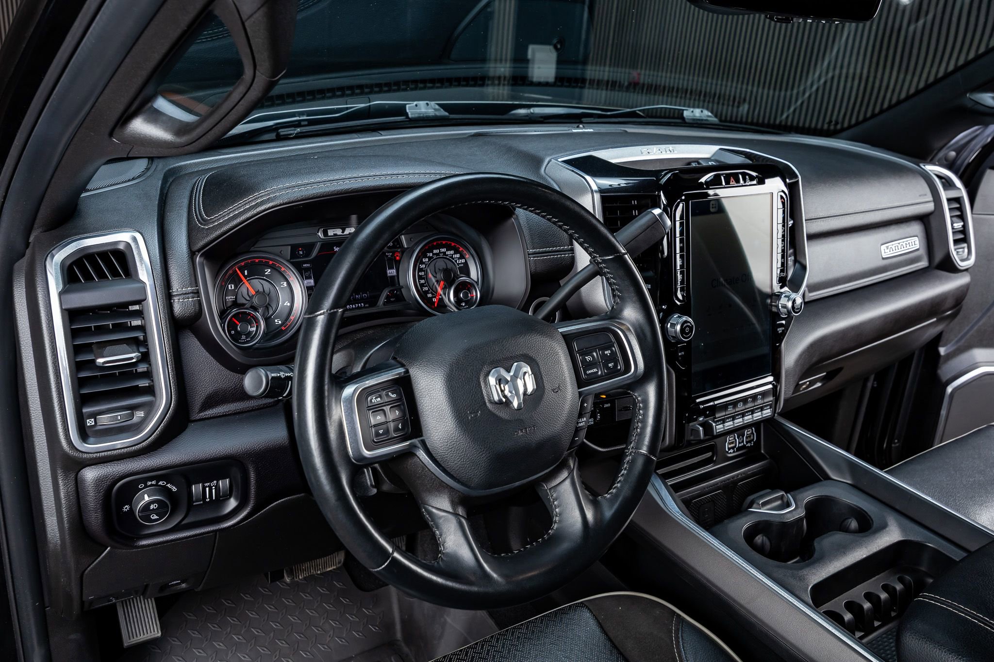 Used 2022 RAM 3500 Laramie image 16