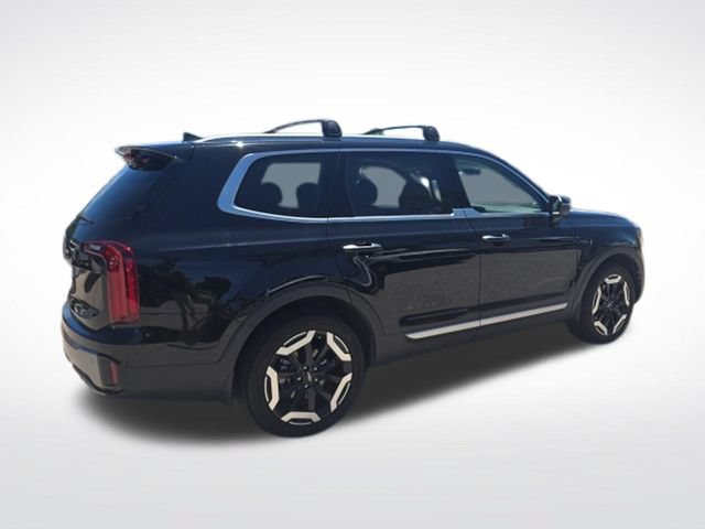 Used 2025 Kia Telluride S FWD image 3