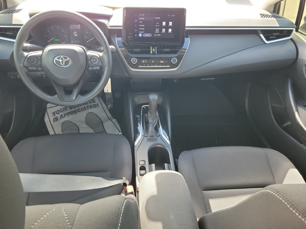 Used 2023 Toyota Corolla LE FWD image 27