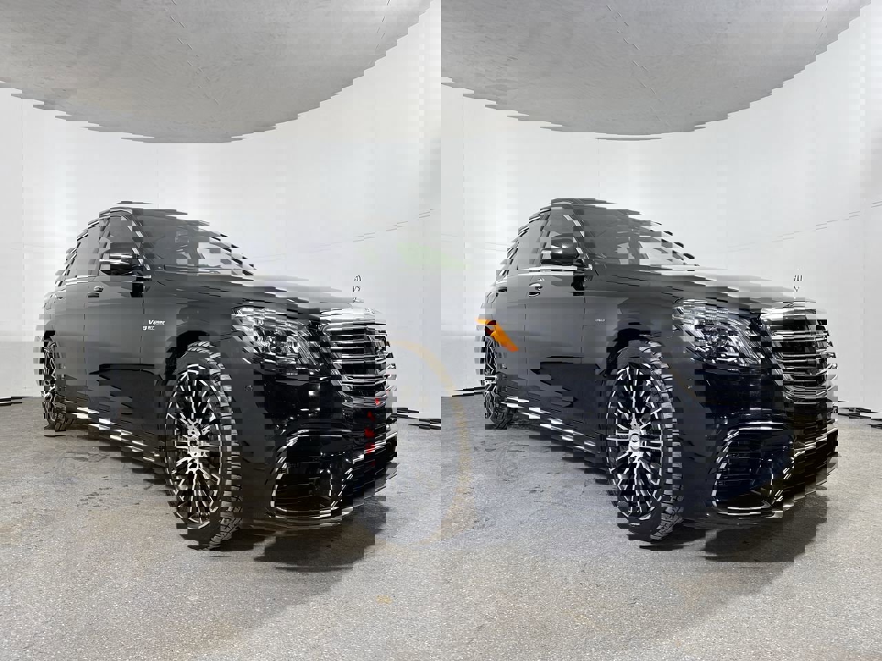 Used 2018 Mercedes-Benz S 63 AMG S 4MATIC Sedan image 33