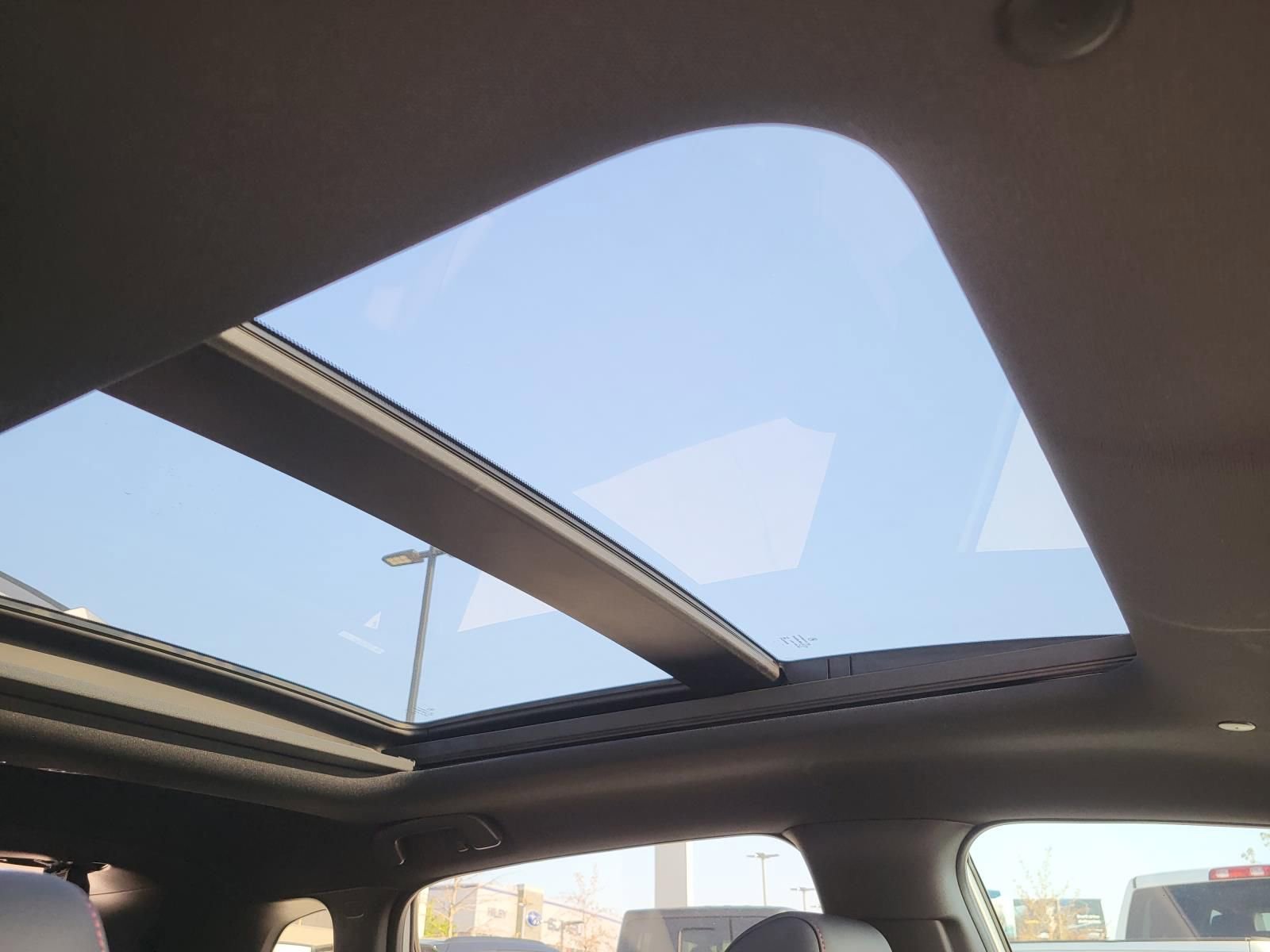 Used 2025 Acura ADX A-Spec image 9