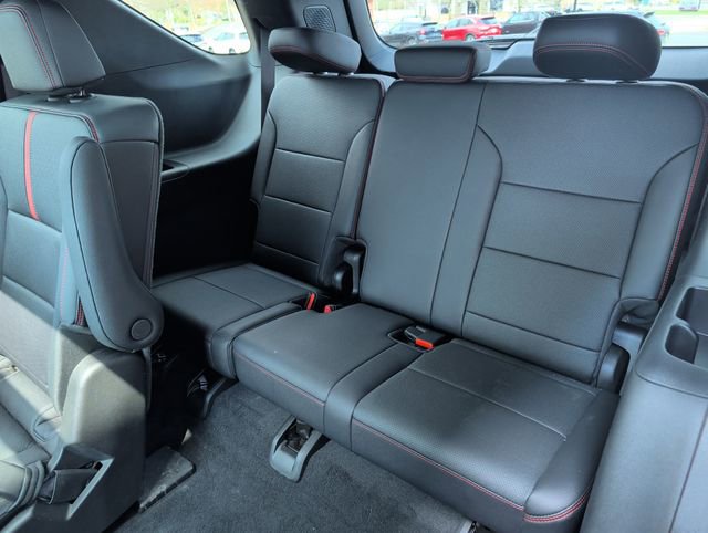Used 2025 Chevrolet Traverse RS w/ LPO, Floor Liner Package image 31
