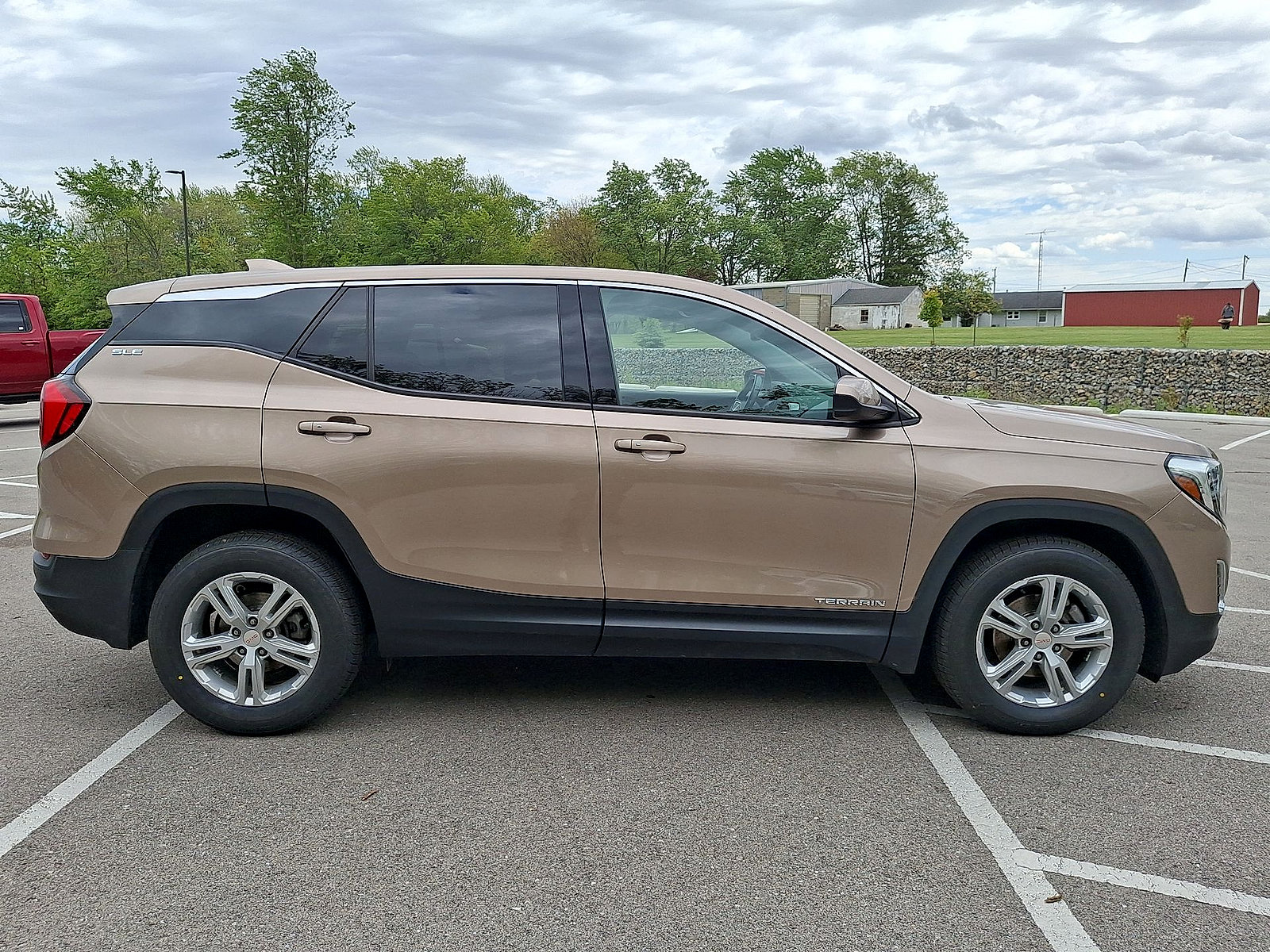 Used 2018 GMC Terrain SLE FWD image 25