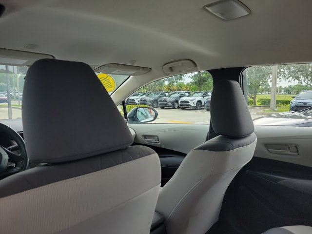 Used 2026 Toyota Corolla LE FWD image 14