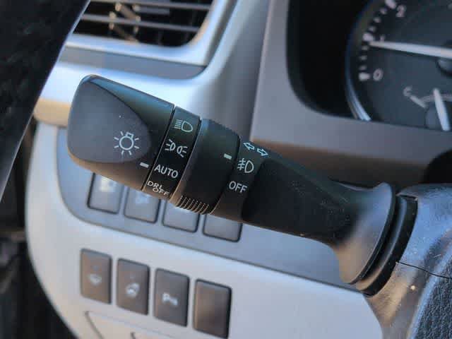 Used 2017 Toyota Highlander Limited Platinum AWD/4WD image 29