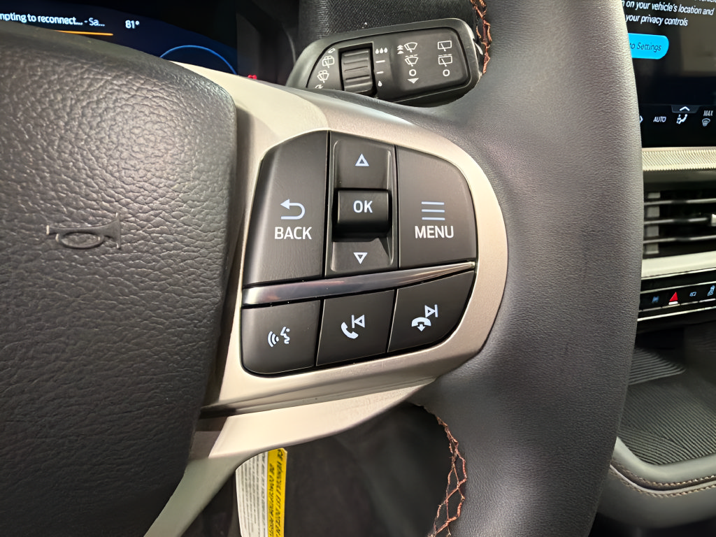 New 2026 Ford Explorer Active AWD/4WD image 18