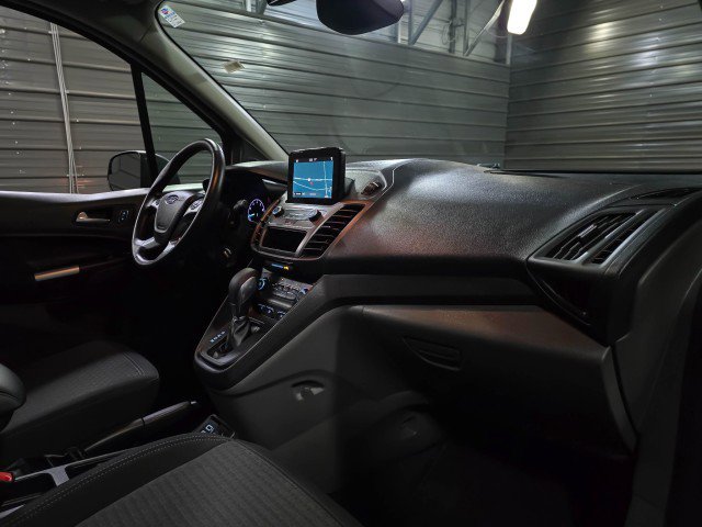 Used 2019 Ford Transit Connect XLT FWD image 14