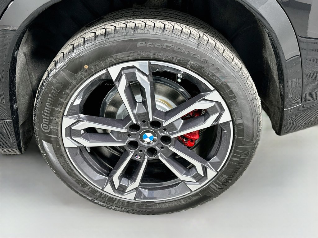 New 2027 BMW X1 xDrive28i w/ Technology Package AWD/4WD image 23