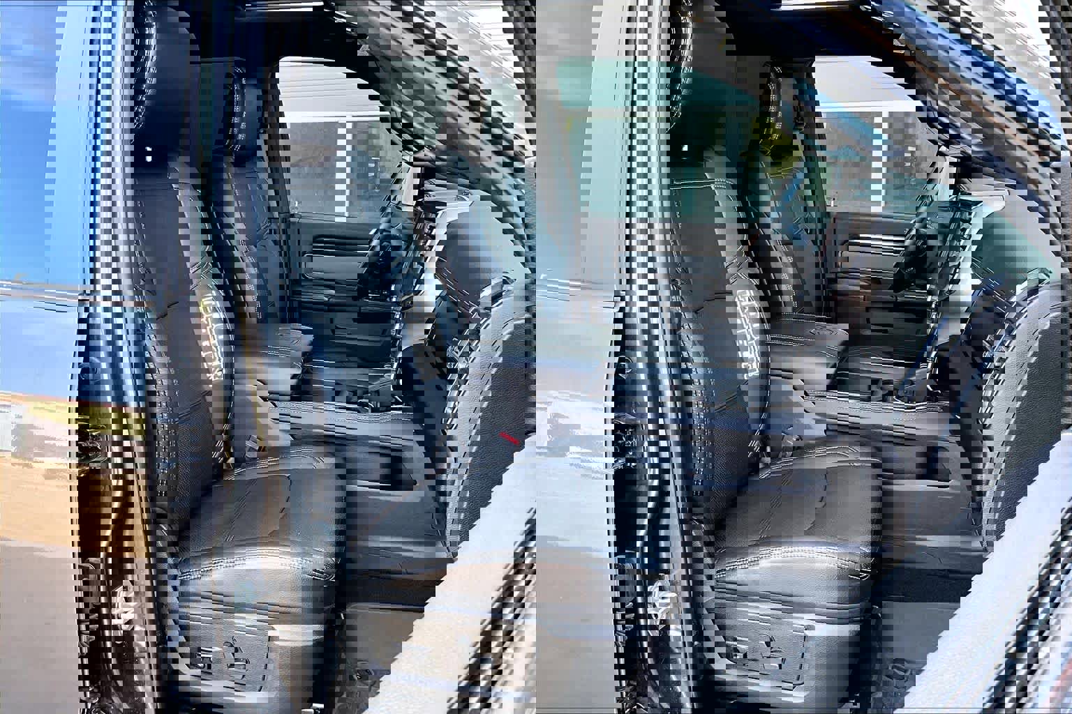 Used 2022 RAM 2500 Power Wagon w/ Level 2 Equipment Group image 9