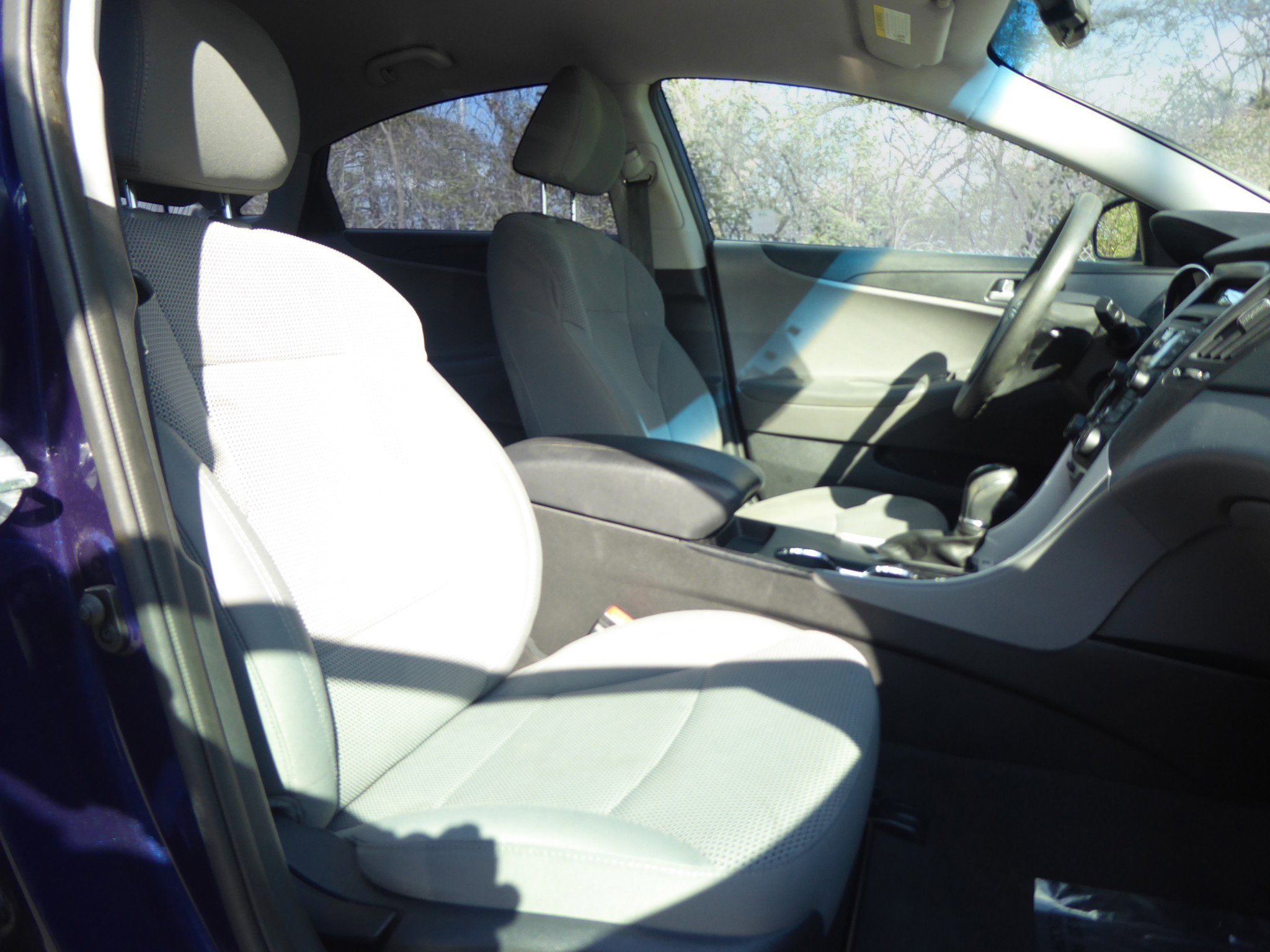 Used 2015 Hyundai Sonata Sport w/ Option Group 04 FWD image 16
