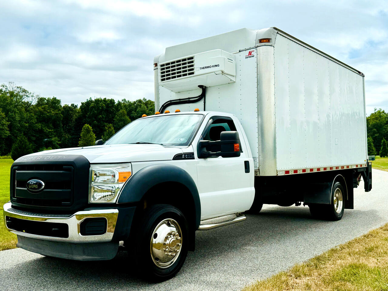 Used 2012 Ford F550 2WD Regular Cab Super Duty w/ Payload Upgrade Pkg