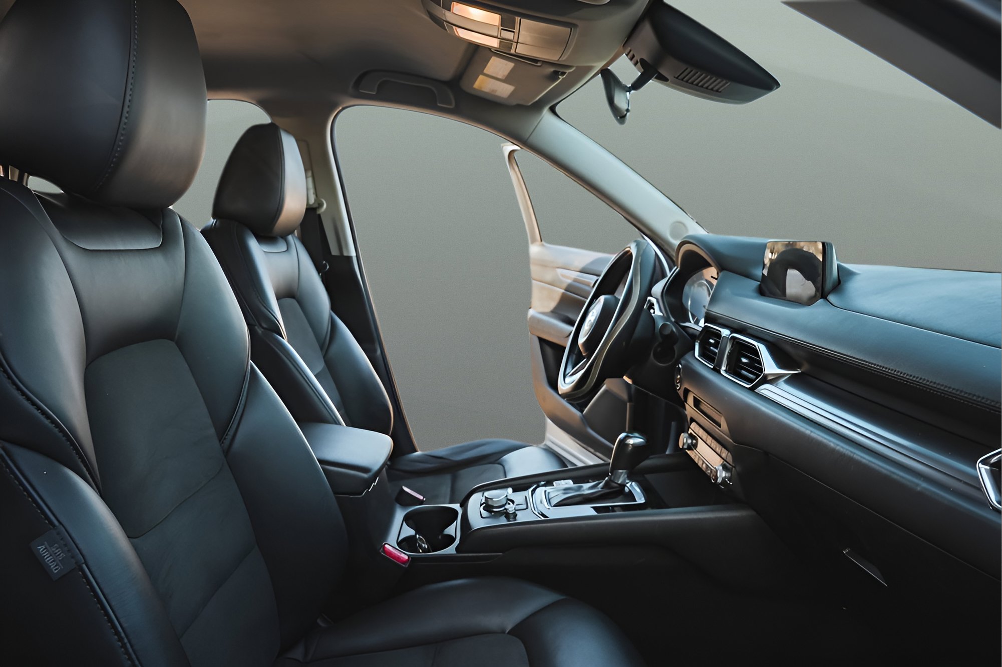 Used 2020 MAZDA CX-5 Touring image 15
