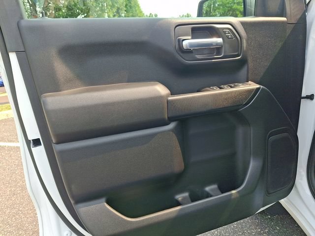 Used 2022 Chevrolet Silverado 1500 Custom w/ LPO, Dark Essentials Package AWD/4WD image 12