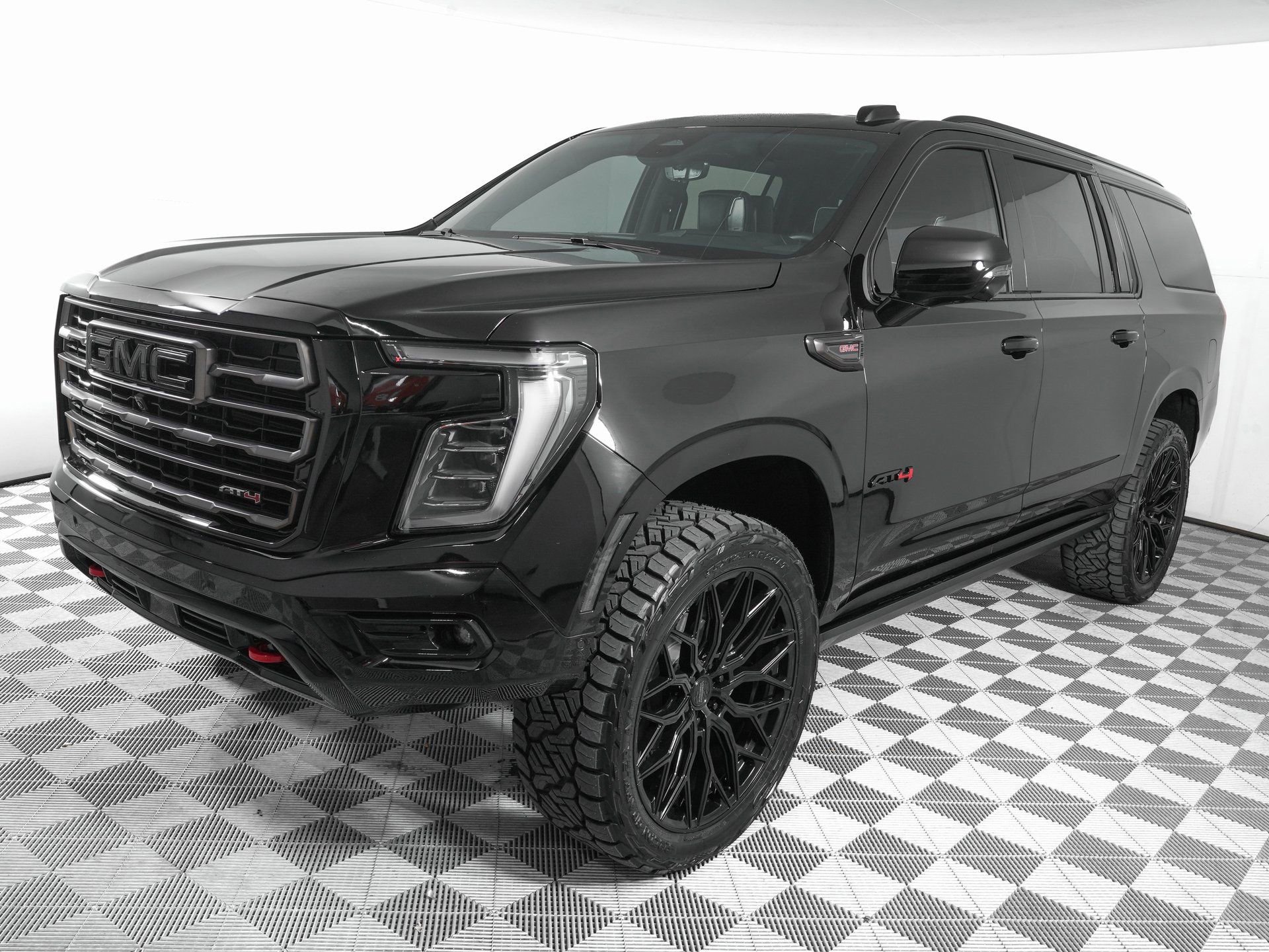 Used 2026 GMC Yukon XL AT4 Ultimate image 9