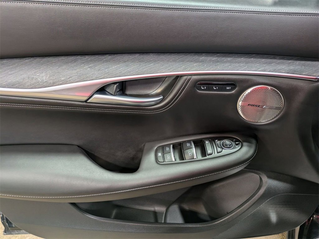 Used 2024 INFINITI QX55 Sensory w/ Lighting Package image 14