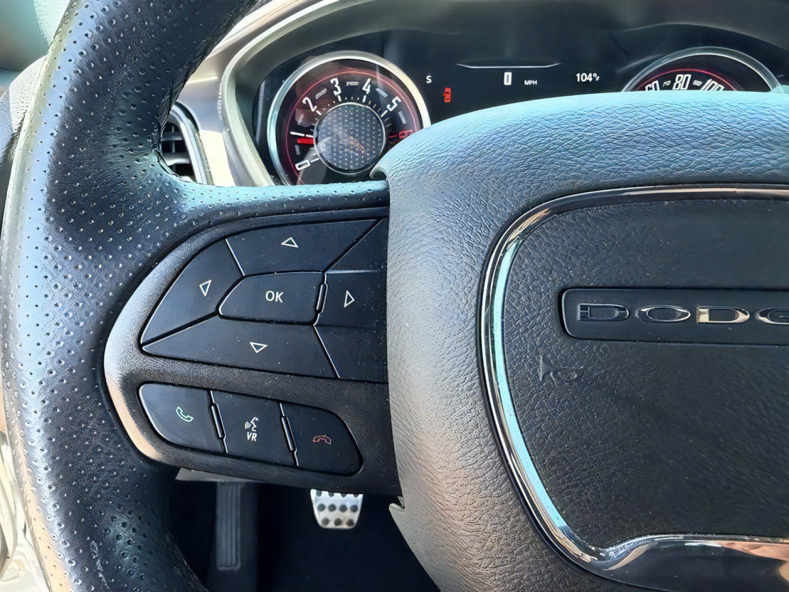 Used 2022 Dodge Challenger R/T RWD image 32