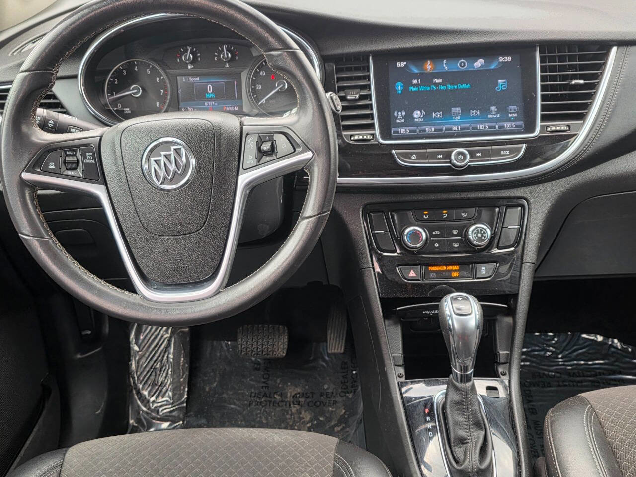 Used 2020 Buick Encore Preferred w/ Safety Package FWD image 11