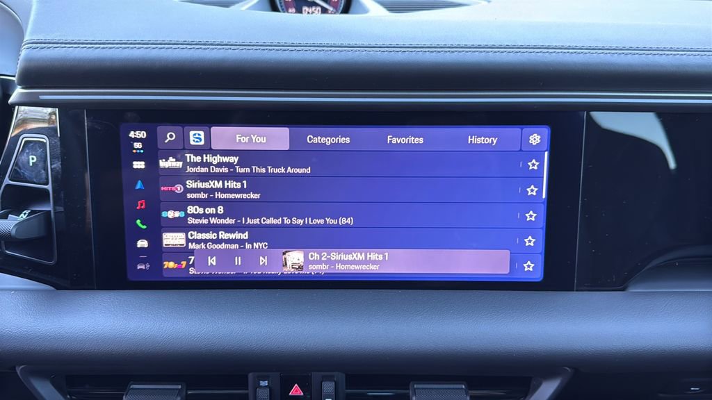 New 2026 Porsche Macan 4 Electric image 26