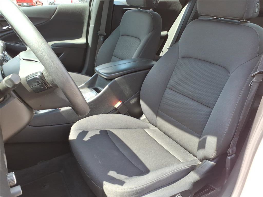 Used 2024 Chevrolet Malibu LT FWD image 16