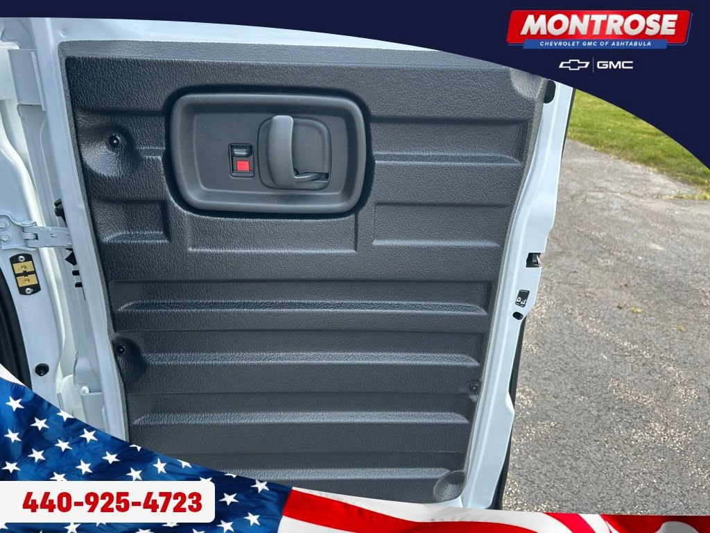 New 2026 GMC Savana 3500 Extended w/ Driver Convenience Package RWD image 22