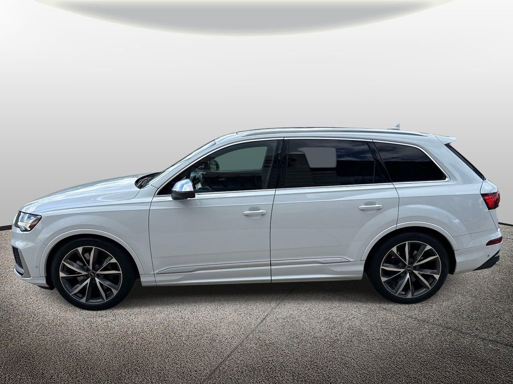 Used 2021 Audi SQ7 Premium Plus w/ Driver Assistance Package image 3
