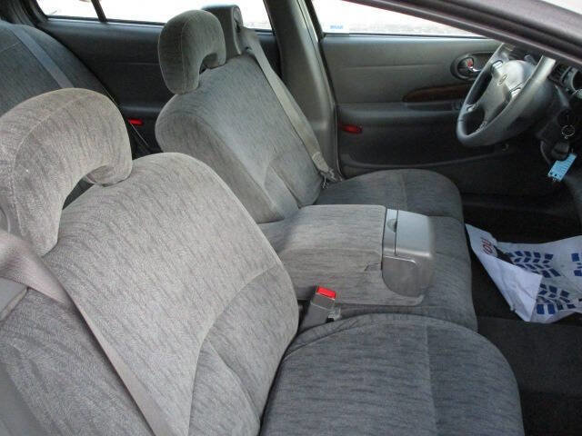 Used 2005 Buick Le Sabre Custom image 30