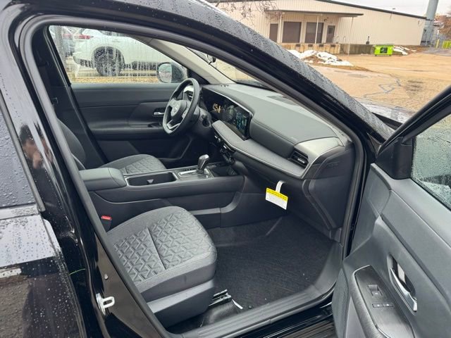 New 2026 Nissan Kicks SV w/ SV Premium Package image 30