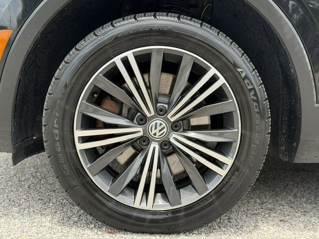 Used 2019 Volkswagen Tiguan SEL FWD image 9
