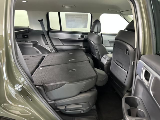 Used 2026 Hyundai Santa Fe SEL AWD/4WD image 27
