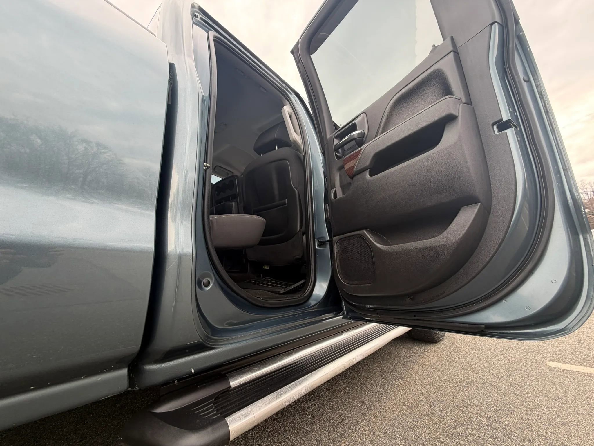 Used 2014 GMC Sierra 1500 SLE w/ SLE Value Package image 23