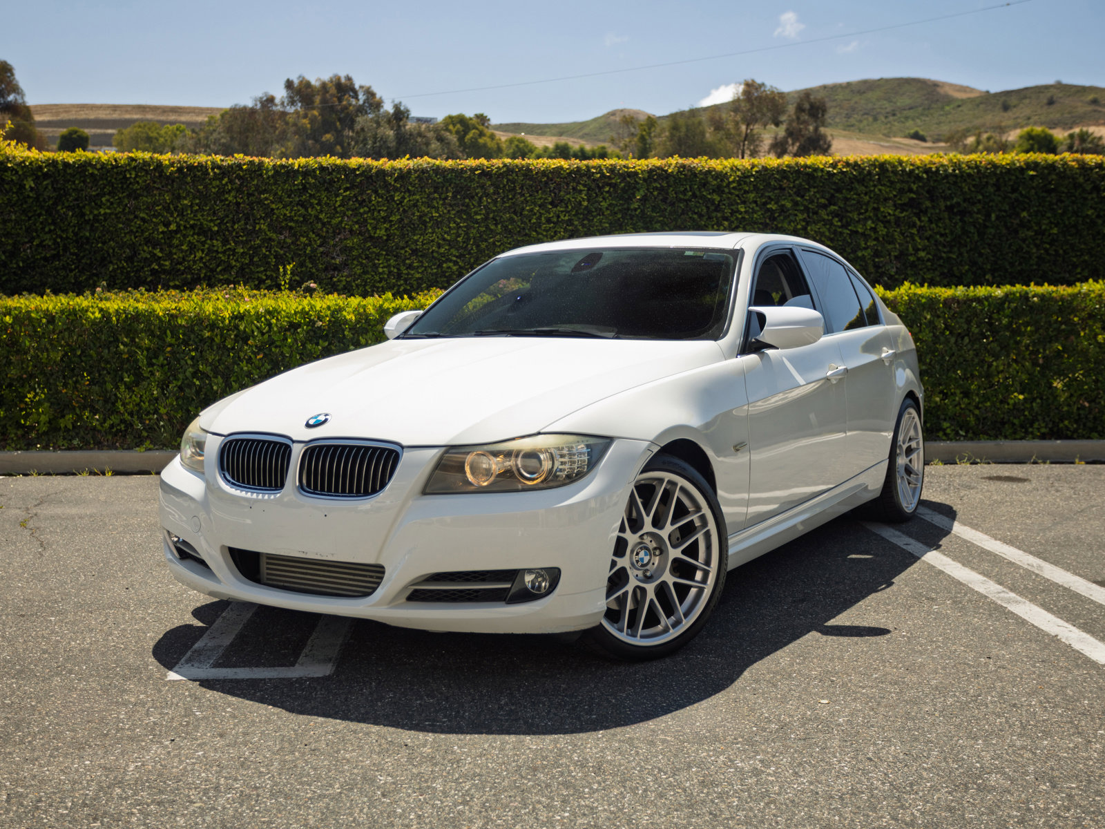 Used 2011 BMW 335i Sedan RWD image 1