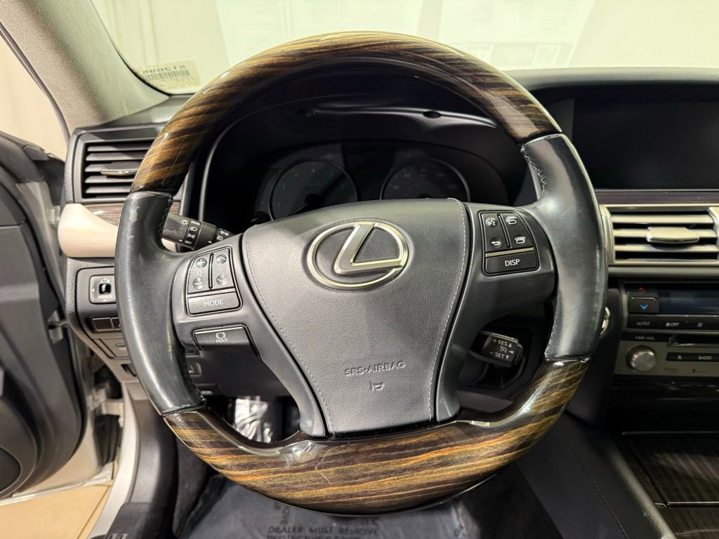 Used 2014 Lexus LS 460 w/ Comfort Package image 23