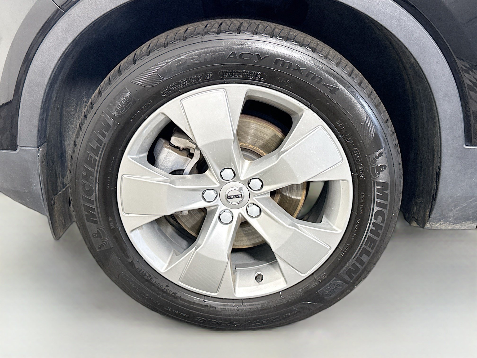 Used 2022 Volvo XC40 T4 Momentum FWD image 38
