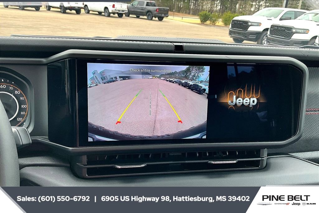 Used 2024 Jeep Wrangler Unlimited Rubicon image 15