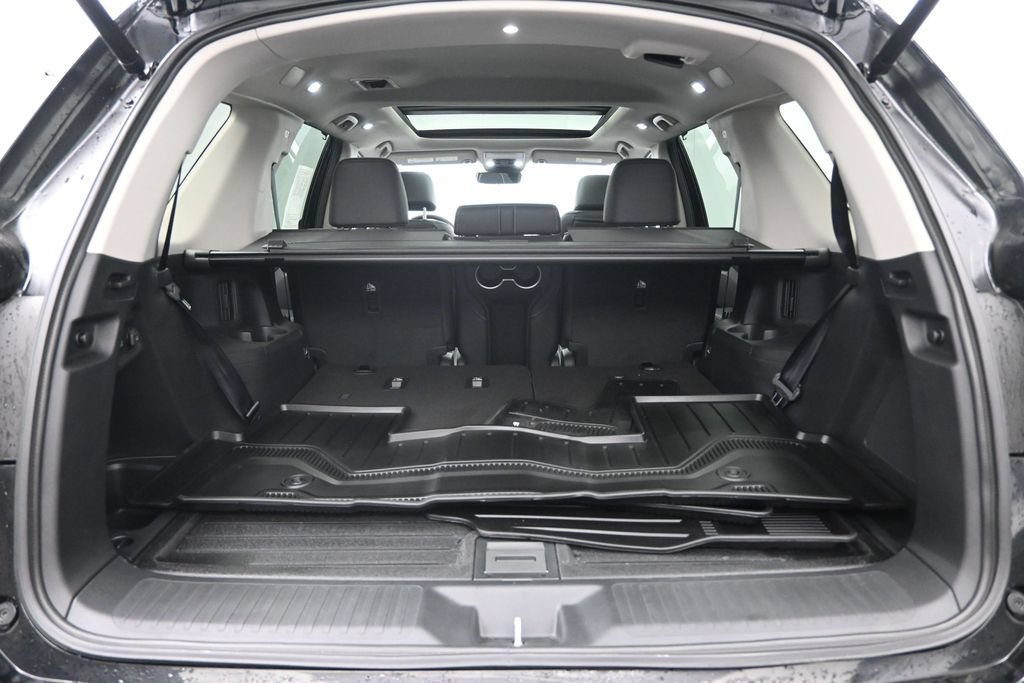 Used 2025 Honda Pilot Elite image 22