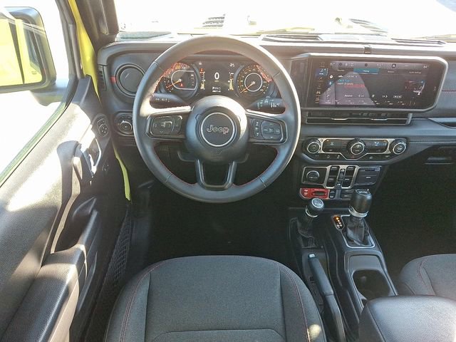 Used 2024 Jeep Wrangler Unlimited Rubicon image 11