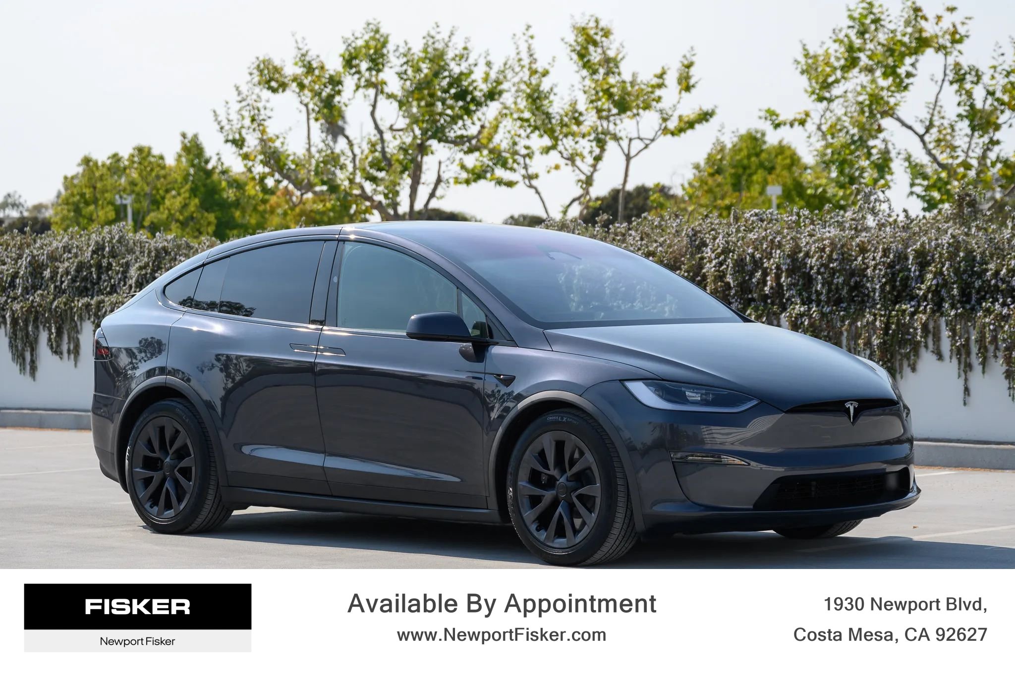 Used 2024 Tesla Model X image 8