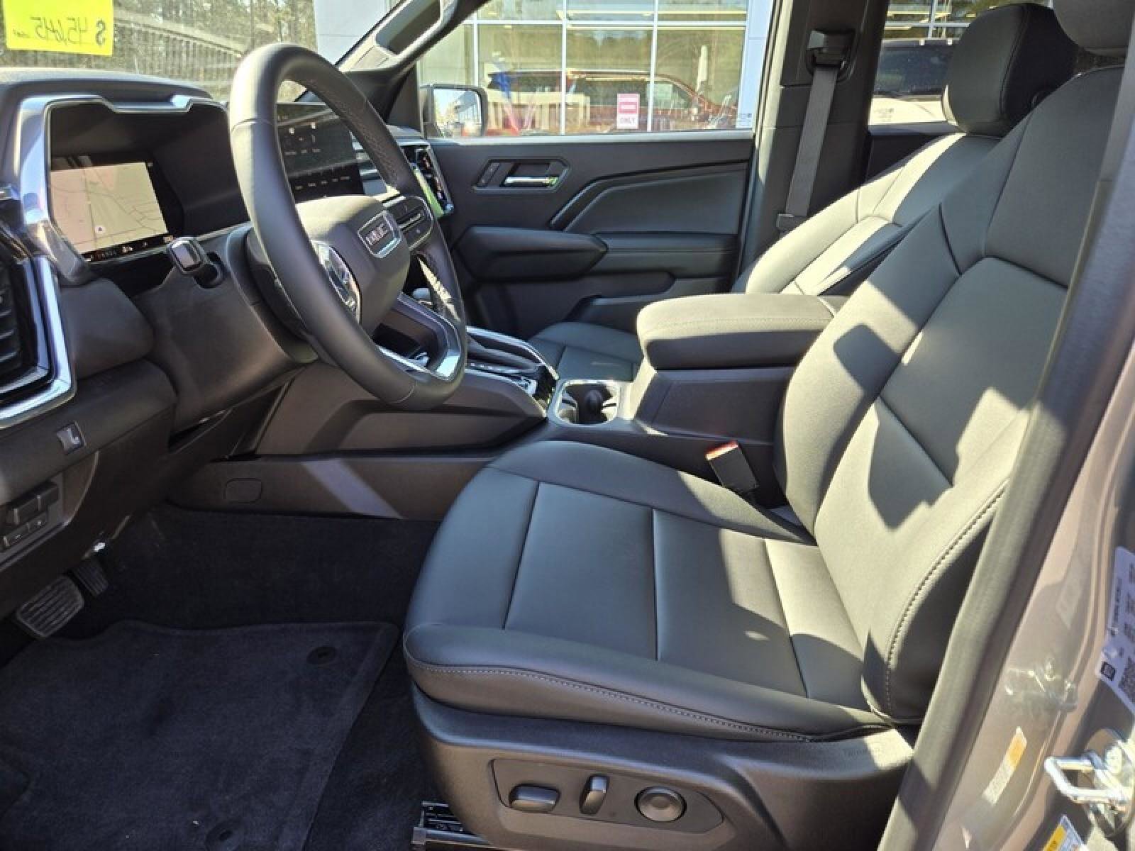 New 2026 GMC Canyon Elevation w/ Convenience Package image 17